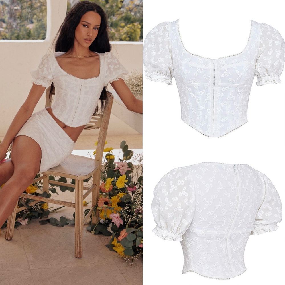 Mistress Rocks Floral Stretch Cotton Broderie top